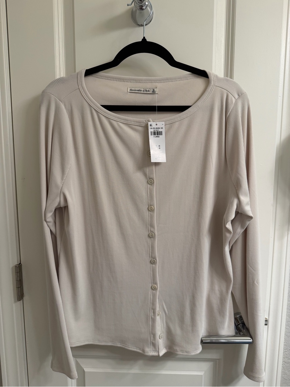 Abercrombie & Fitch Light Cream Button-Down Ribbed Long Sleeve Top